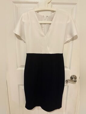 ted baker white and black dress for Sale up to 90% Off: Poshmark Size:18/20 del:october Happy 60th Birthday Oprah! The Lavita floral midi